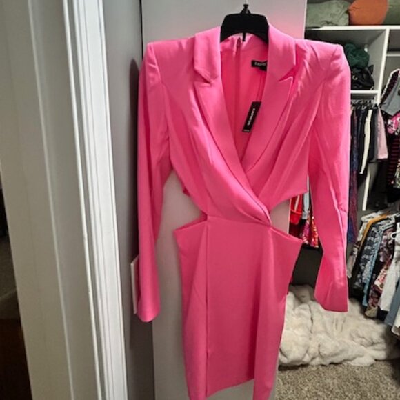 NWT Express Cutout Mini Blazer Dress, XS - Picture 8 of 8